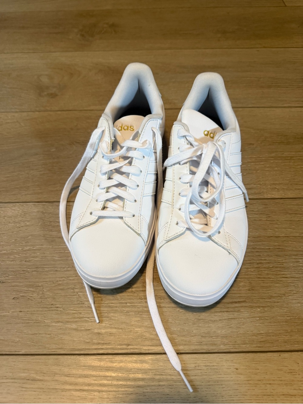 adidas Women's White cloud form Low-Top Lace-Up Sneakers with Subtle Gold Logo